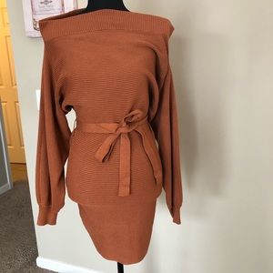 Shoulder dress fashion nova